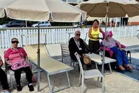 emeis oliviers plage