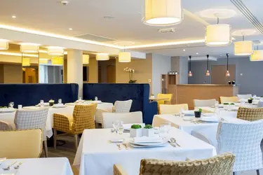 maison de retraite paris mozart restaurant2