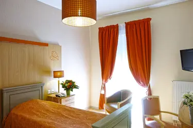 maison de retraite orleans chambre
