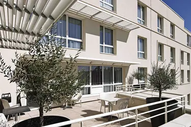 maison de retraite les portes du luberon avignon 84 terrasse 1er