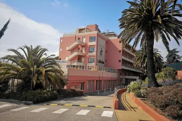 maison_de_retraite_corniche_fleurie_nice_facade_0