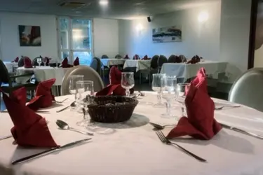maison de retraite chateau de mons salle de restaurant
