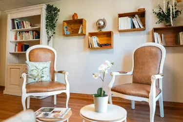 maison de retraite la cheneraie bibliotheque