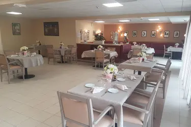maison de retraite la corniche fleurie salle de restaurant
