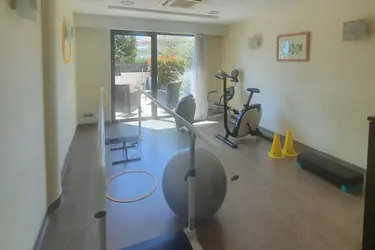 maison de retraite les oliviers de saint laurent du var salle de kinesitherapie