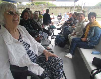 Orpea Les Berges du canal peniche